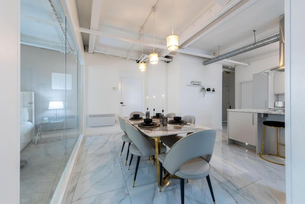 Luxury, Open Plan Apartment 브래드퍼드 외부 사진